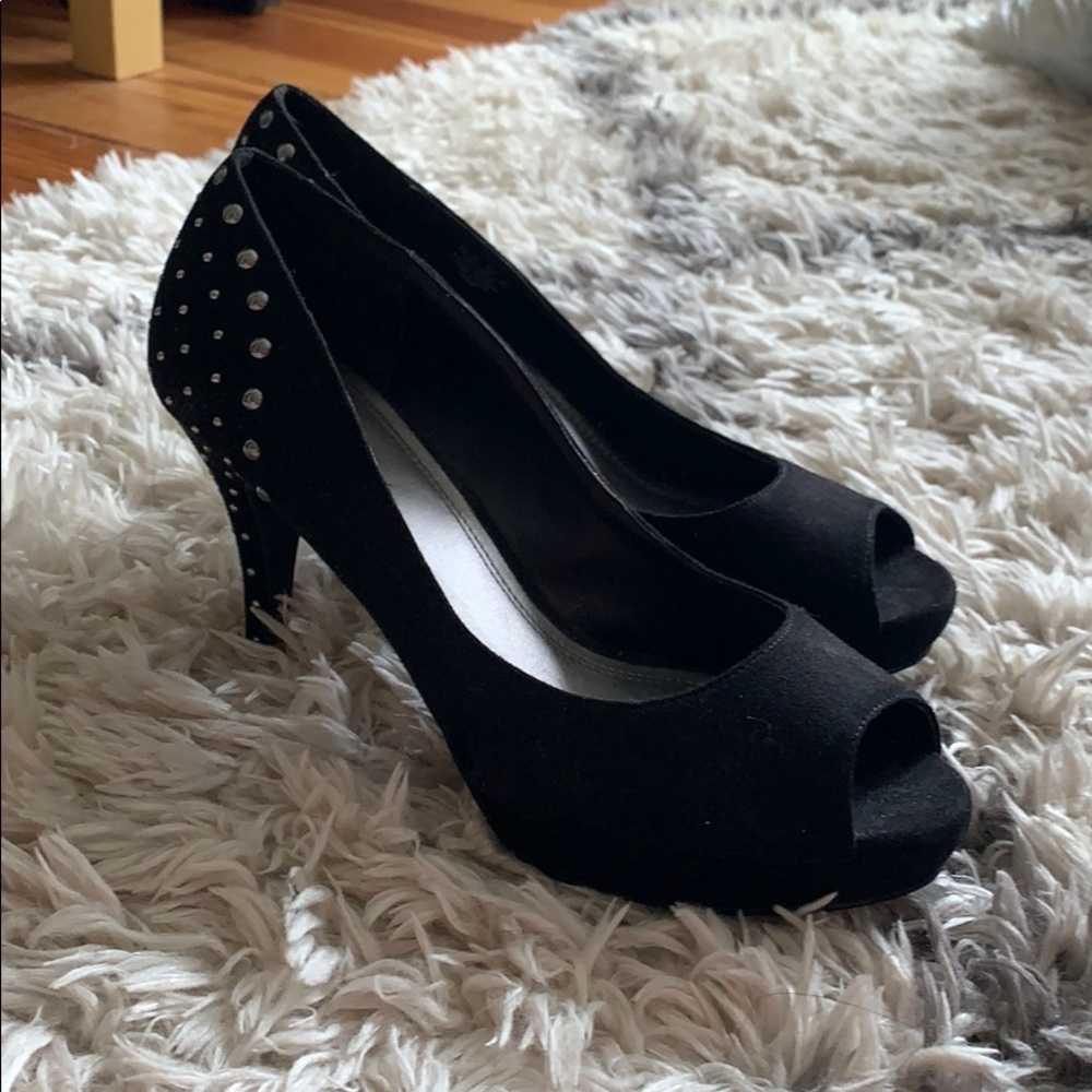 Naturalizer black heel